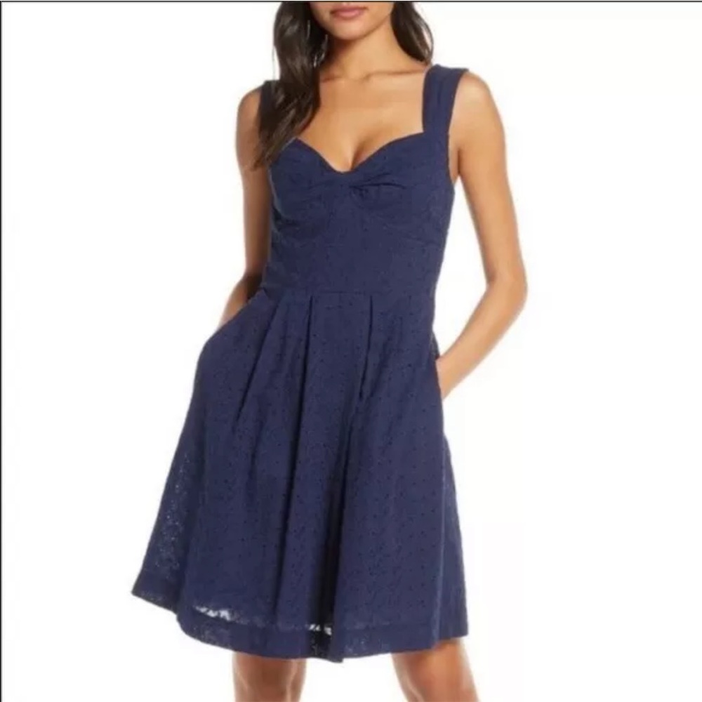 NWT! Lilly Pulitzer true navy Cyndi eyelet dress